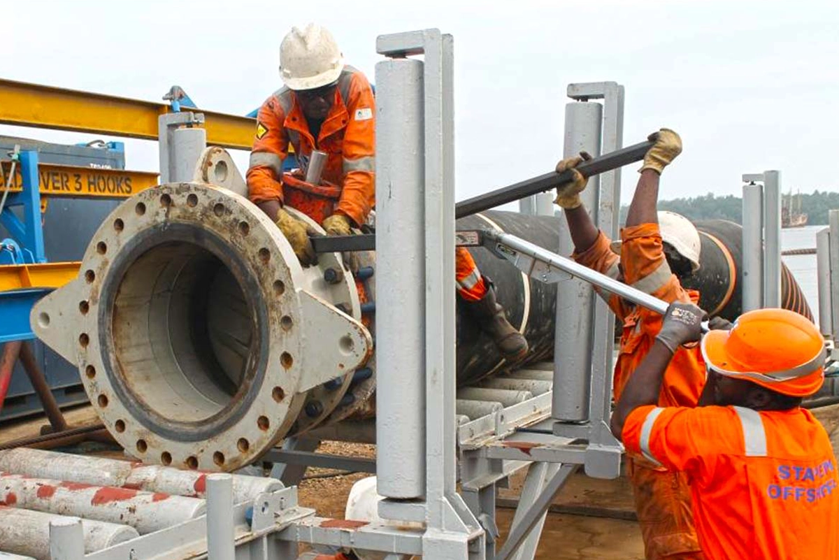 Hose Replacement Services Hose Replacement Services